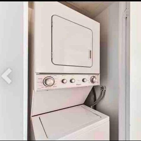 Beautiful Unit In Heart Of Downtown Toronto Leilighet Eksteriør bilde
