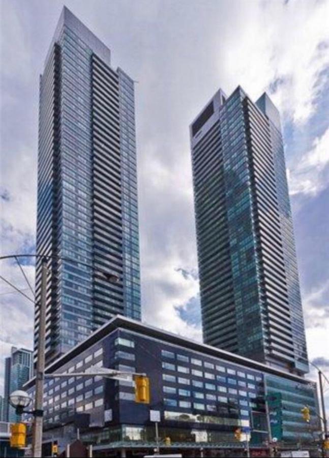 Beautiful Unit In Heart Of Downtown Toronto Leilighet Eksteriør bilde